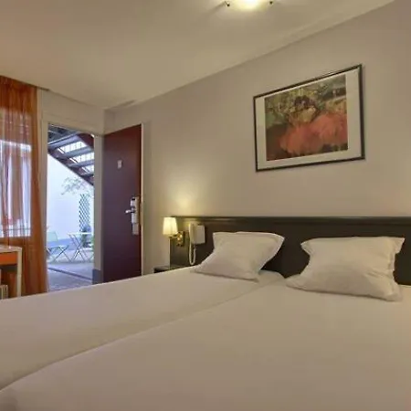 De L'aqueduc Hotel