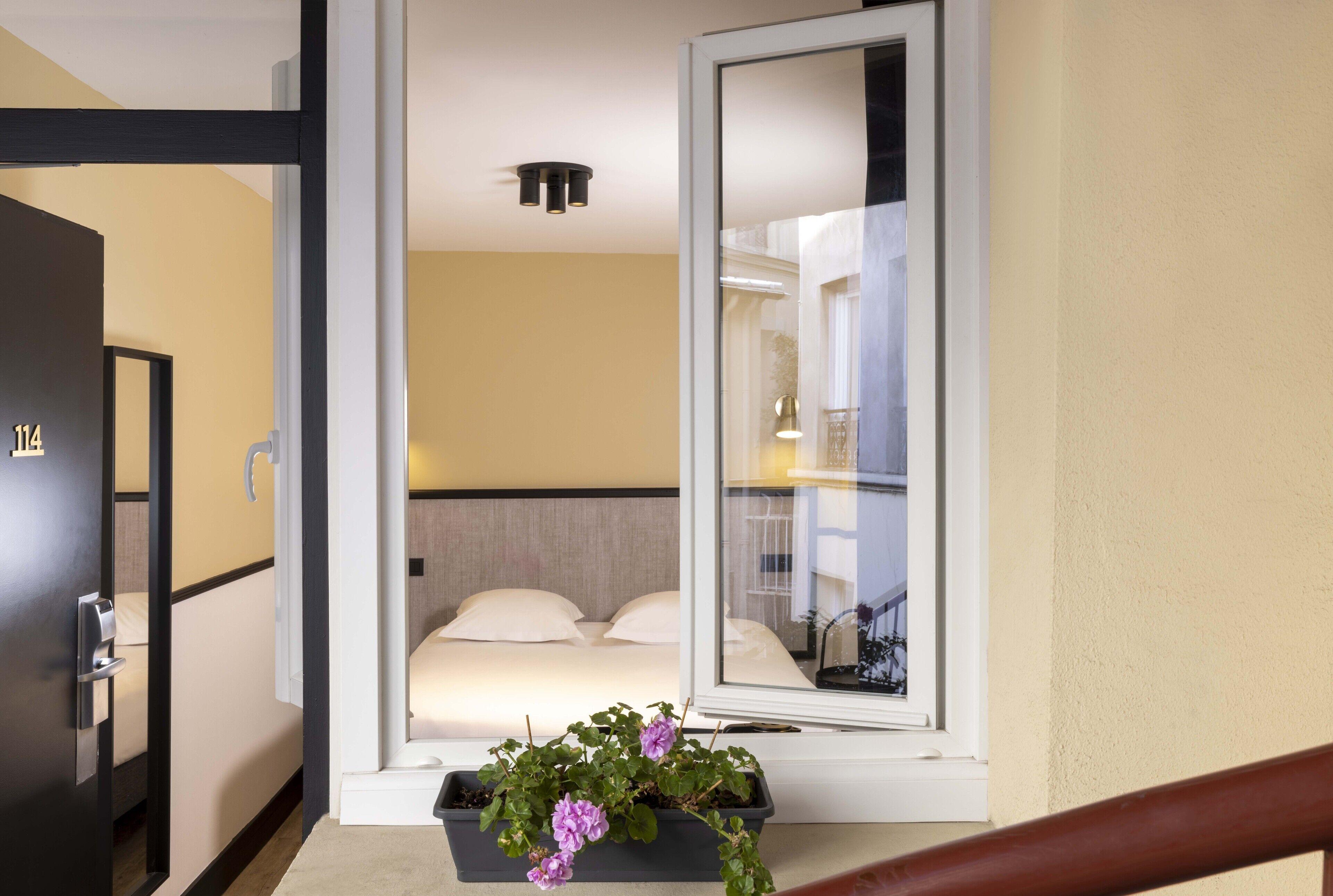 Hotel De L'aqueduc 3*